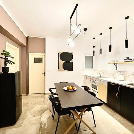 Comfy And Spacious Two Bedroom Apartment With Balcony Athen Exterior foto