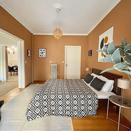 Comfy And Spacious Two Bedroom Apartment With Balcony Athen Exterior foto